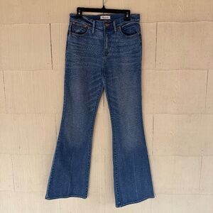 Madewell Flea Market Flare Jeans in Maribel Wash